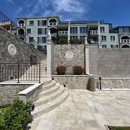 Apartment Mediterranea - Luxury With Pool Barbecue Kids-area